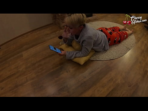 ❤️ Šialená blondínka fajčí obrovský penis a skáče na ňom - análny sex ️❌ Tvrdé porno na nás sk.porn-milf300.ru ❌️❤